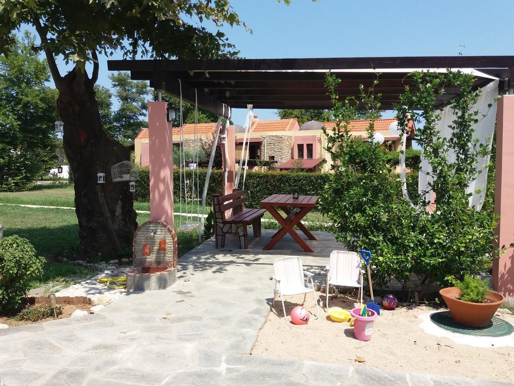 Evgenia Maisonette Ierissos Exterior foto